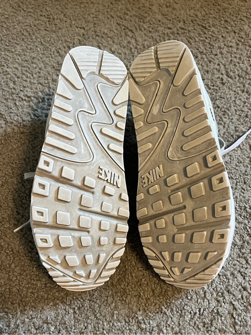 Nike White and Black Air Max Sneakers